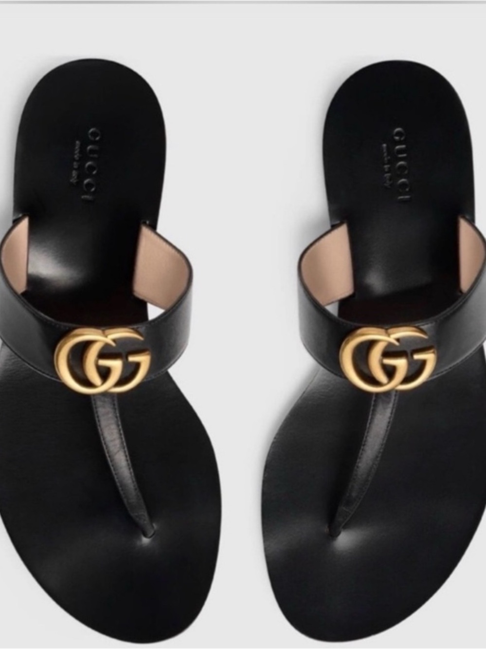 Gucci Black Leather Thong Sandals with Gold GG Logo